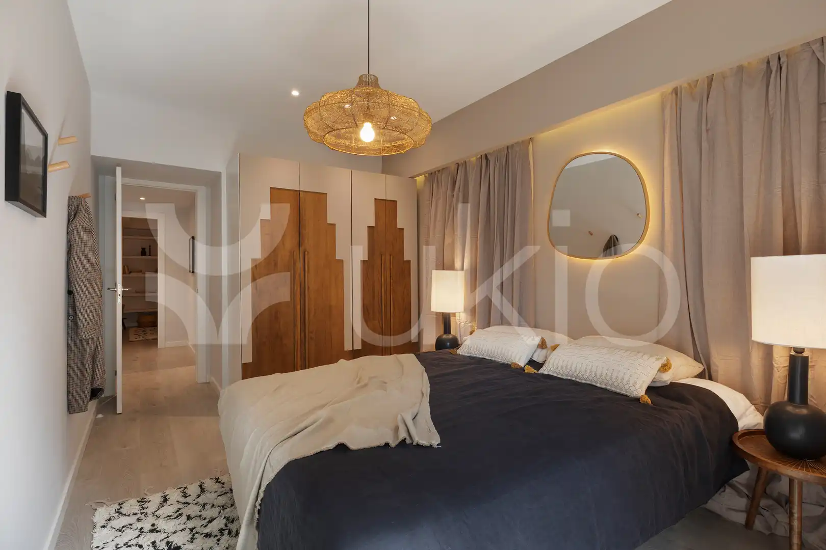 Schlafzimmer von Wohnungen zur Miete in Barcelona mit Klimaanlage, Terrasse und Möbliert