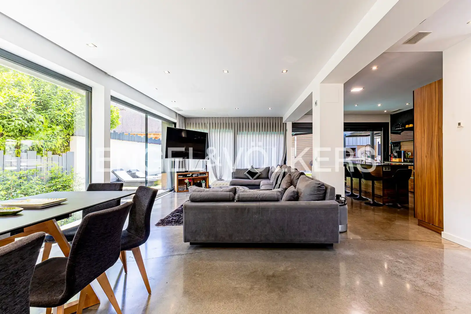 Living room of Houses for rent in Castelldefels  with Air Conditioner, Heating and Private garden
