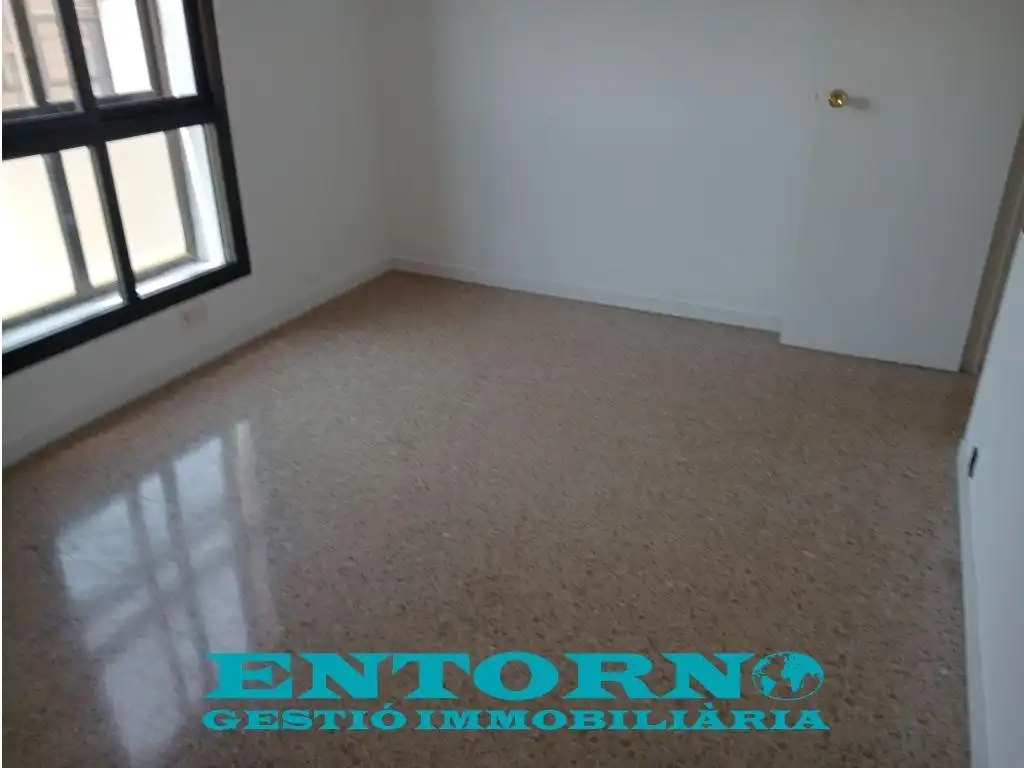 Bedroom of Flat for sale in Mollet del Vallès  with Air Conditioner, Terrace and Balcony