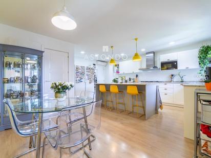 Kitchen of Flat for sale in  Madrid Capital  with Air Conditioner, Heating and Parquet flooring