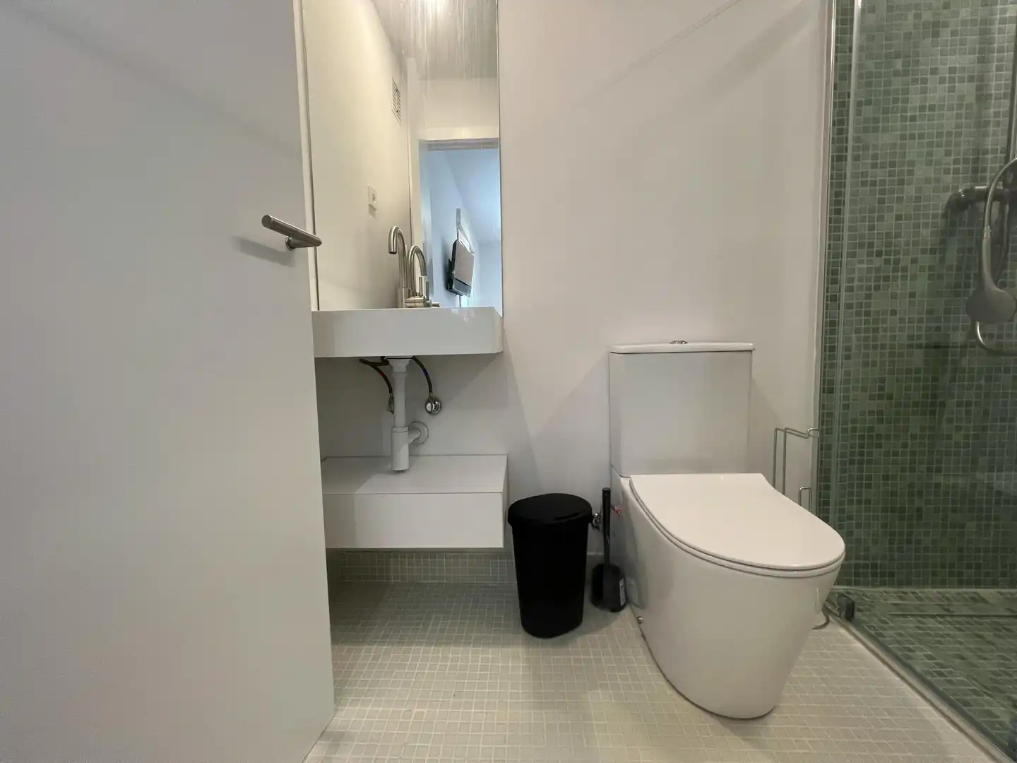 Baño de Casa o chalet de alquiler en Madrid con Aire acondicionado, Jardín privado y Amueblado