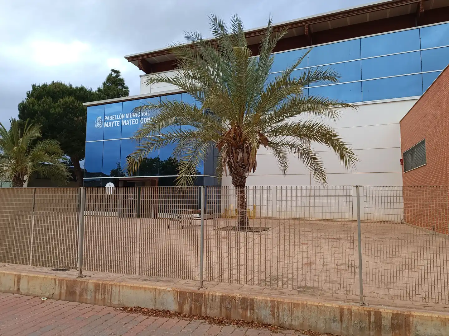 Vista exterior de Casa adosada en venta en Cartagena con Aire acondicionado, Terraza y Trastero