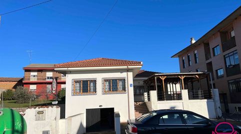 Foto 2 de Casa o chalet en venta en León, Sariegos, León