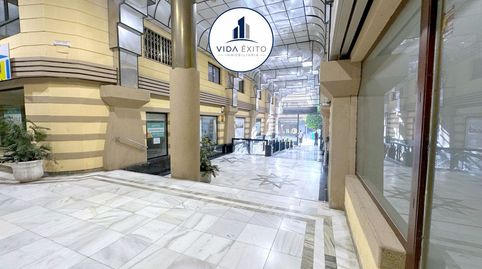 Foto 2 de Piso en venta en Avda de Madrid - Pº de la Estación, Jaén Capital