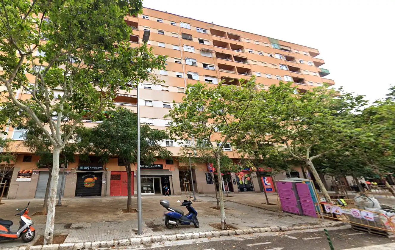 Piso con ascensor en venta en TOMAS DE VILLANUEVA CORTE, imagen 3