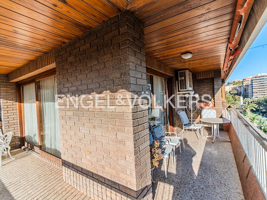 Flat for sale in Avenida de Federico Soto, 11, Ensanche - Diputación, Centro