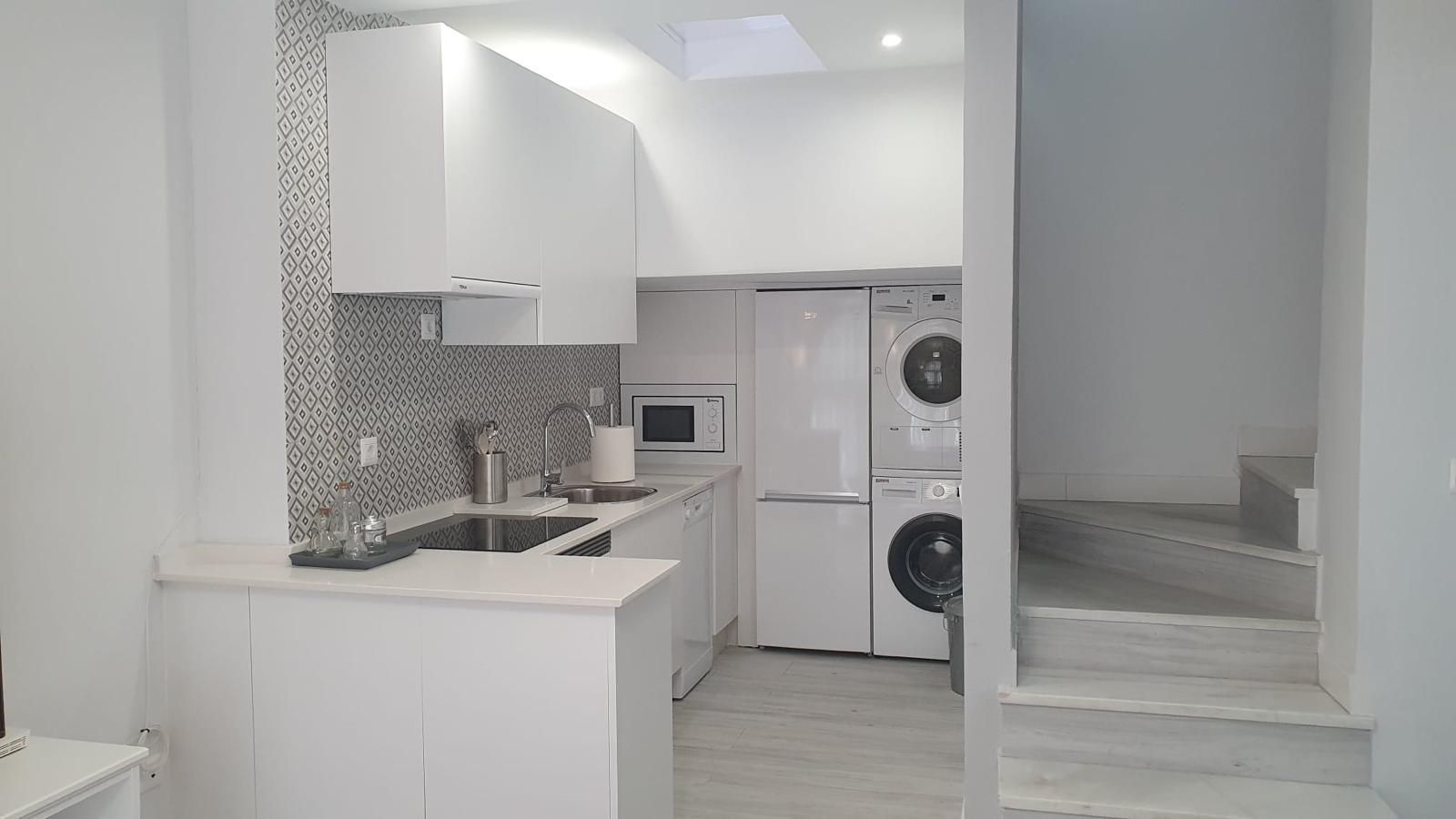 Cuina de Dúplex en venda en Ronda amb Aire condicionat, Calefacció i Traster