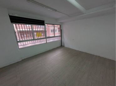 Office space to rent in Calle Enfermera Manolita Candel Pérez