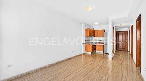 Foto 4 de Piso en venta en Palm - Mar, Arona