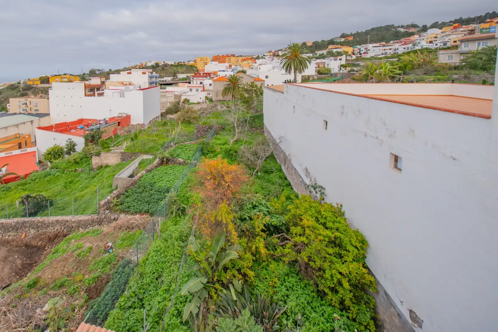 Vista exterior de Casa adosada en venda en Icod de los Vinos amb Terrassa, Traster i Balcó