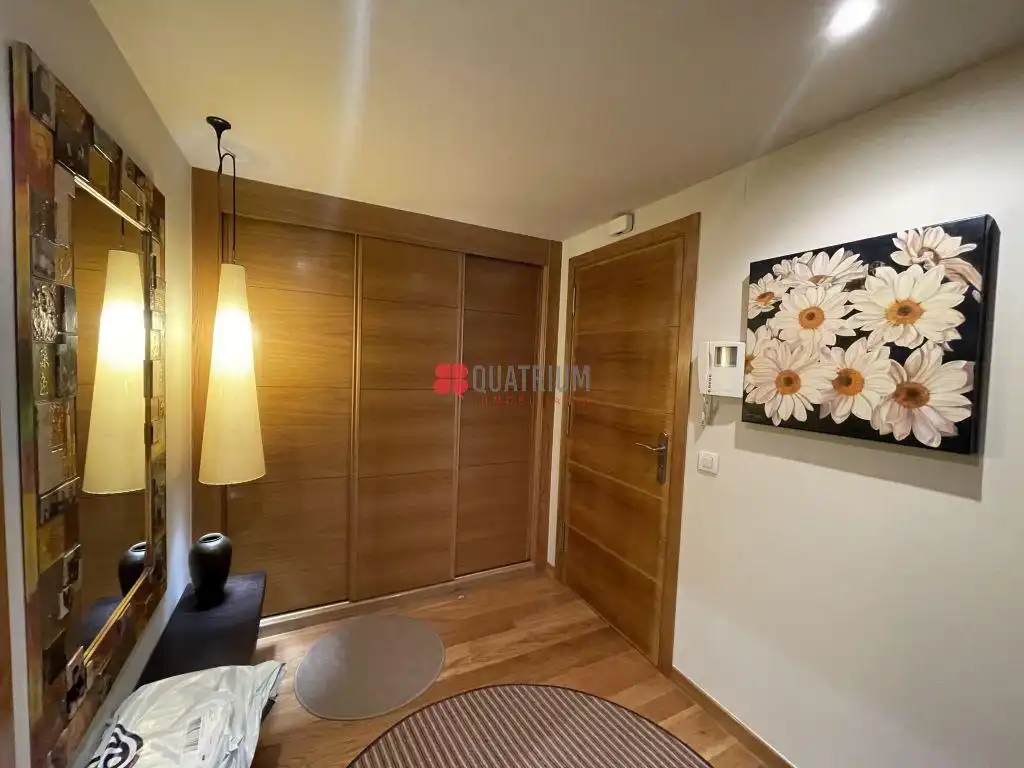 Appartamento con ascensore in vendita a Avenida Rosalía de Castro, imagen 17
