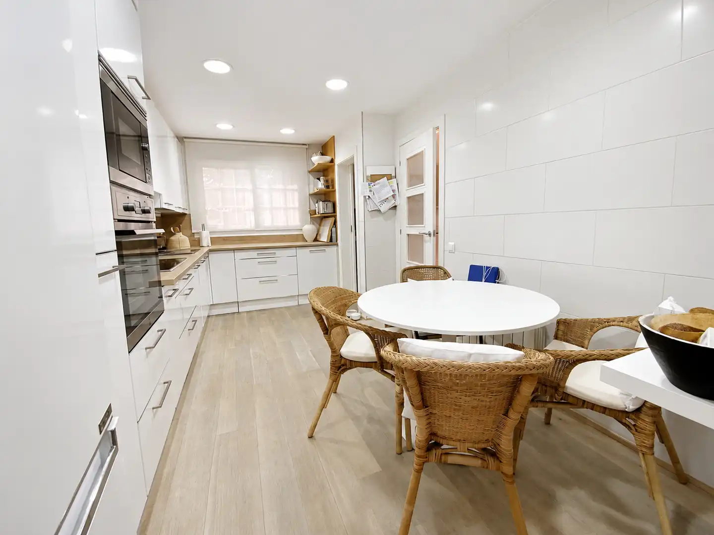 Cocina de Casa o chalet en venta en Sant Andreu de Llavaneres con Aire acondicionado, Calefacción y Jardín privado