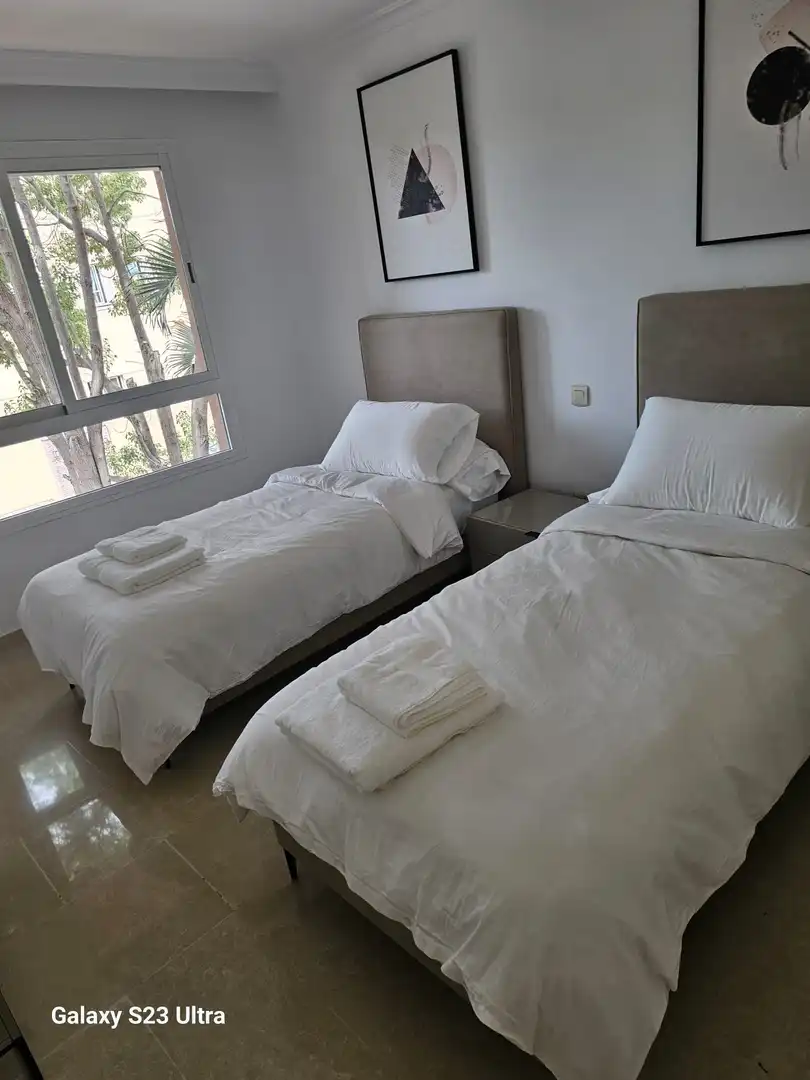 Bedroom of Attic for rent in Nueva Andalucía