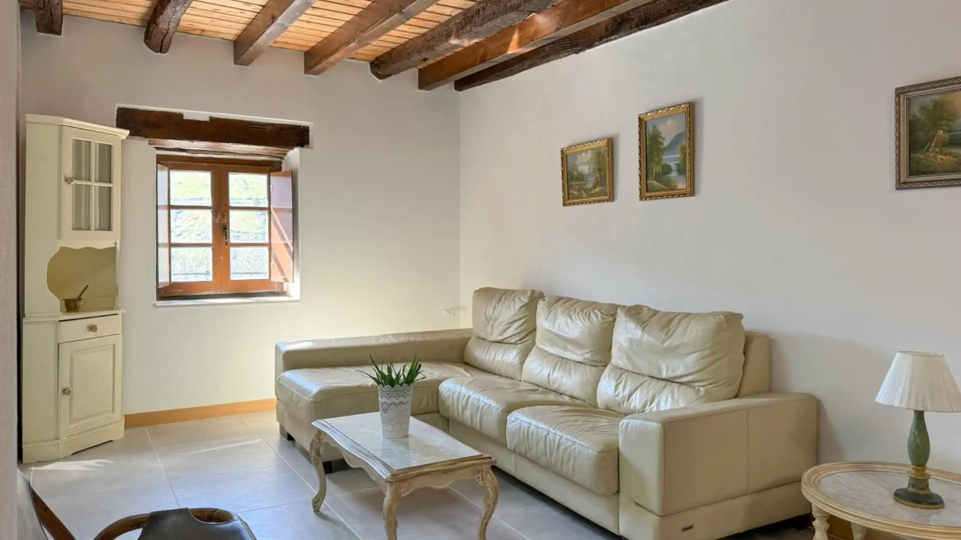 Sala de estar de Finca rústica en venta en Mendaro con Calefacción, Jardín privado y Terraza