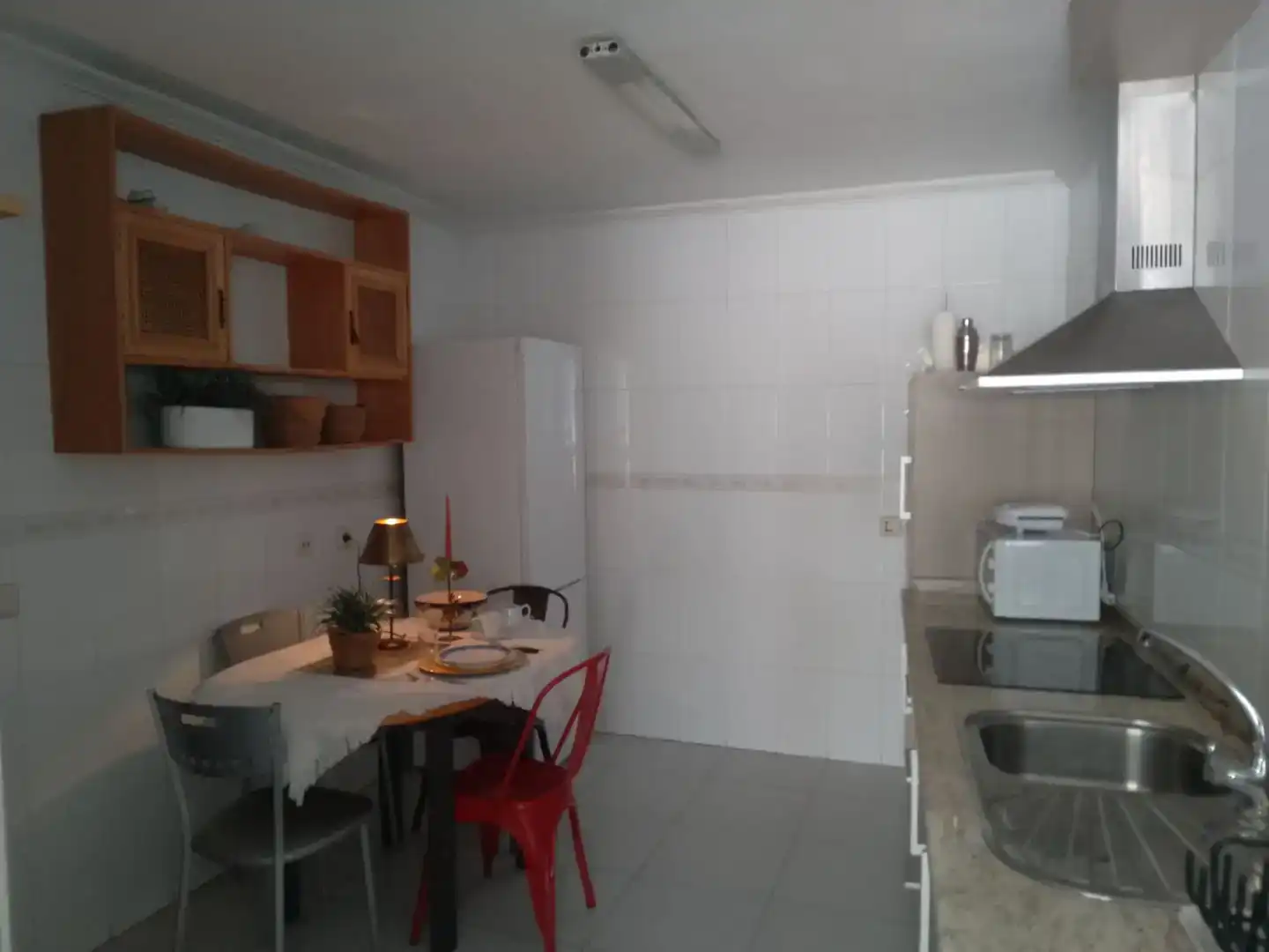 Cuina de Pis per a compartir en Talavera de la Reina amb Parquet, Moblat i Balcó