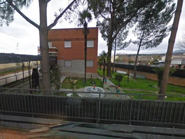 Casa-chalet en Venta en Escalona