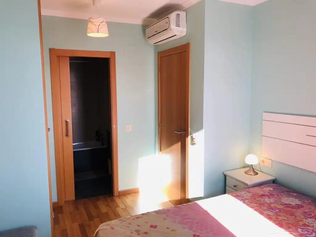 Habitación de Piso en venta en Cambrils con Aire acondicionado, Calefacción y Parquet