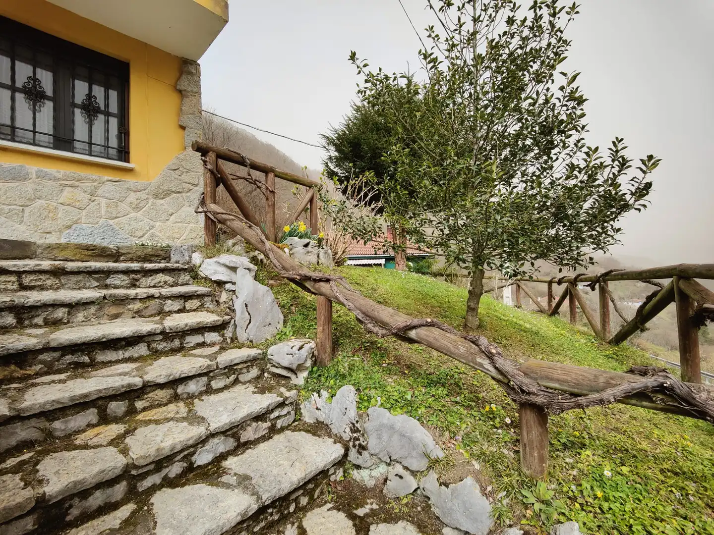 Jardín de Casa o chalet en venta en Quirós con Jardín privado, Amueblado y Balcón