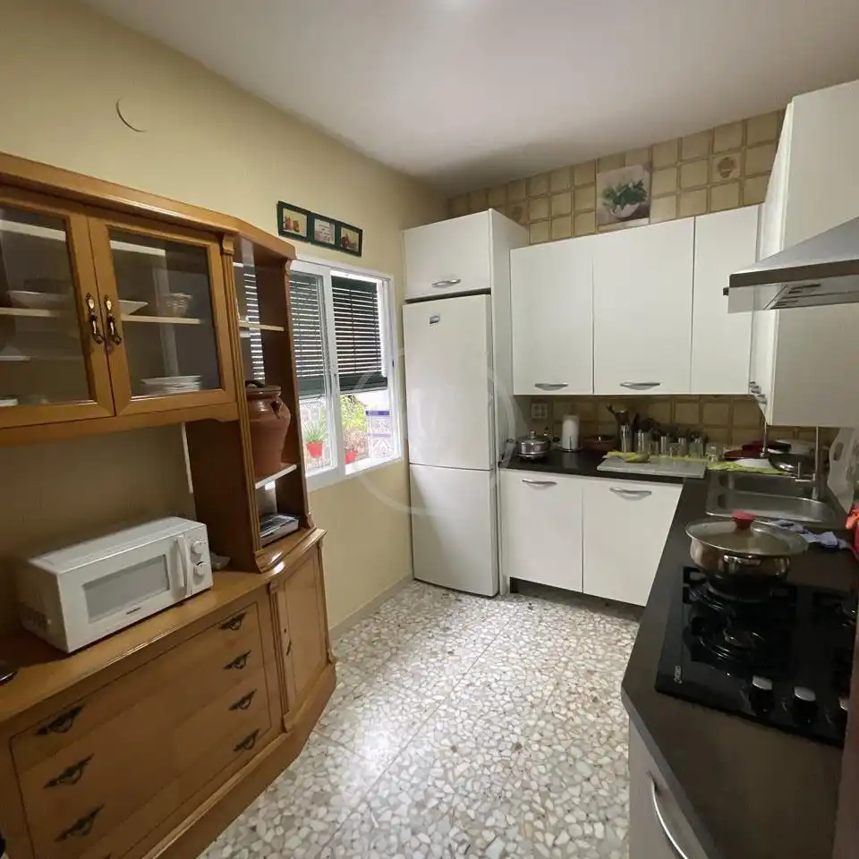 Cuina de Casa o xalet en venda en Linares amb Aire condicionat i Terrassa