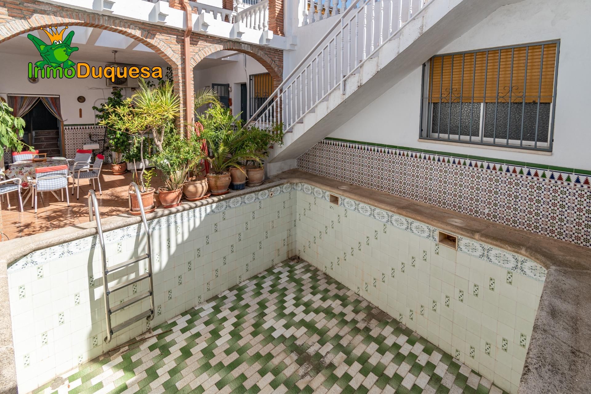 Swimming pool of Single-family semi-detached for sale in Atarfe  with Air Conditioner, Terrace and Storage room