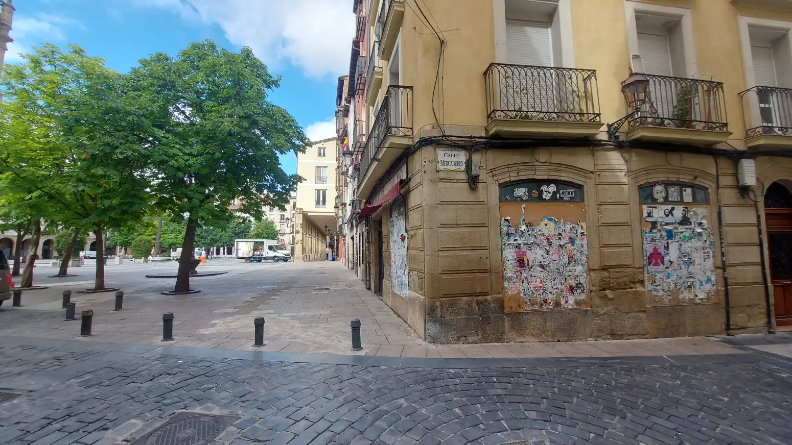 Außenansicht von Geschaftsraum zur Miete in  Logroño