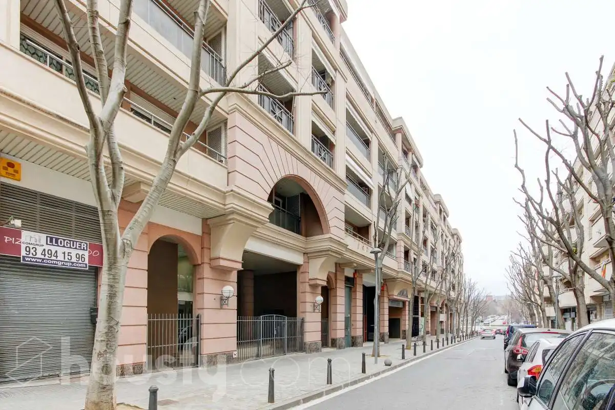 Exterior view of Flat for rent in El Coll