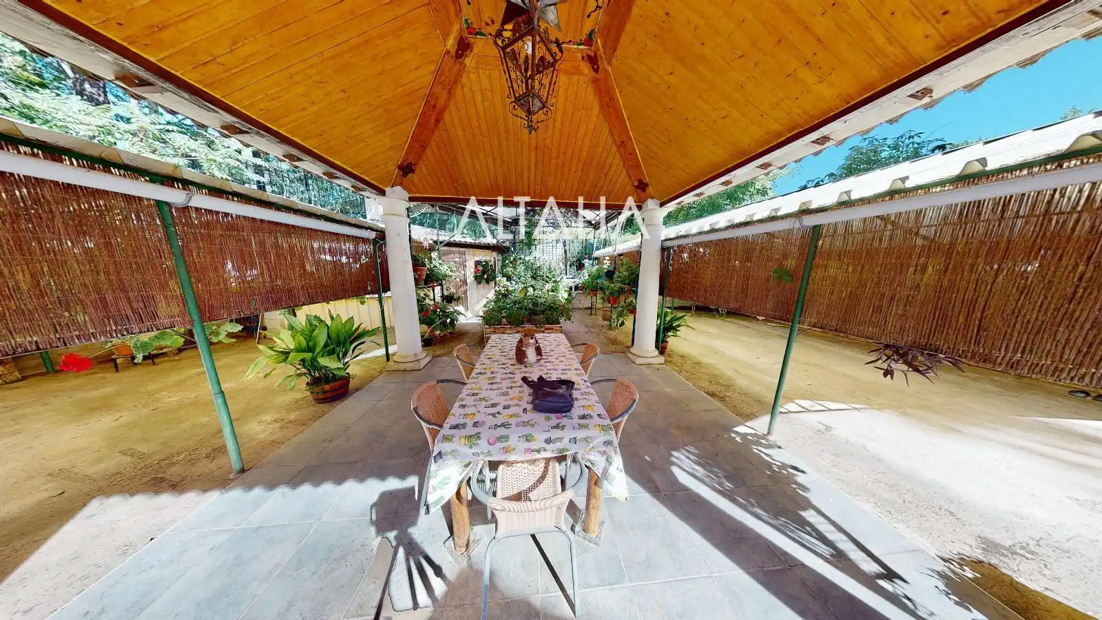 Jardí de Casa o xalet en venda en Fuentenava de Jábaga amb Calefacció, Traster i Piscina