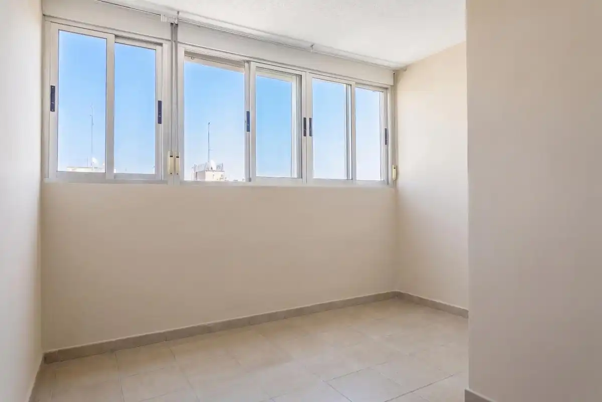 Dormitori de Àtic en venda en Madrid amb Aire condicionat, Calefacció i Terrassa