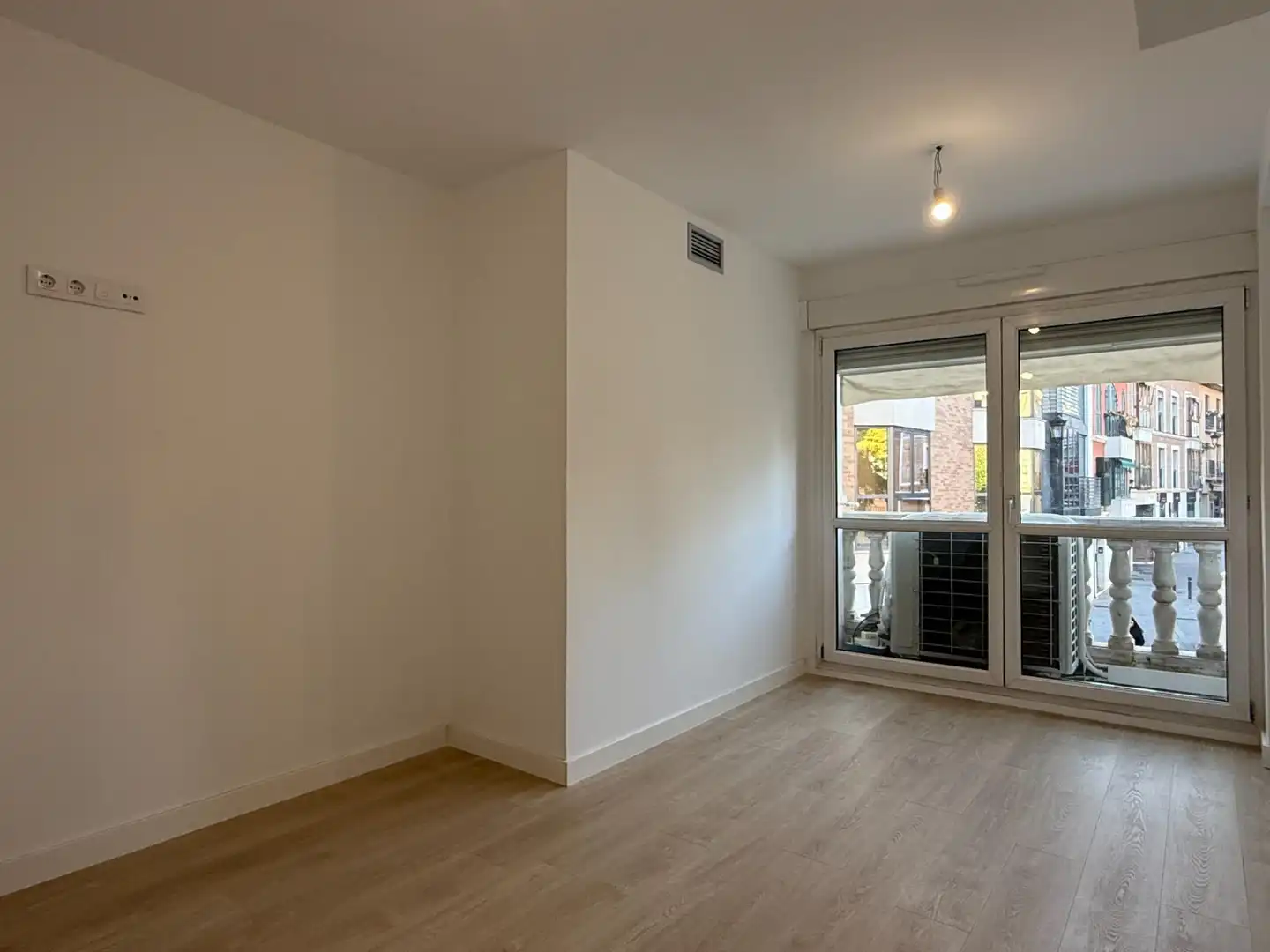 Habitación de Piso en venta en Guadalajara con Aire acondicionado y Calefacción