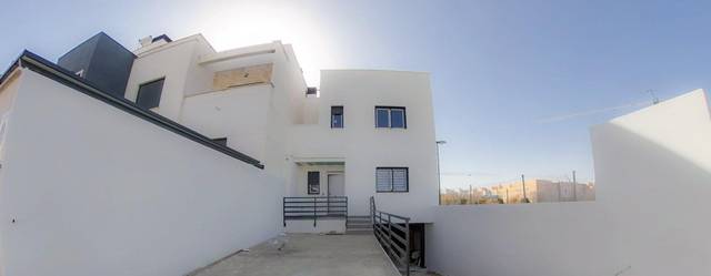 Terreno residencial en Venta en Calle Calle de Alcalá en Valdepiélagos