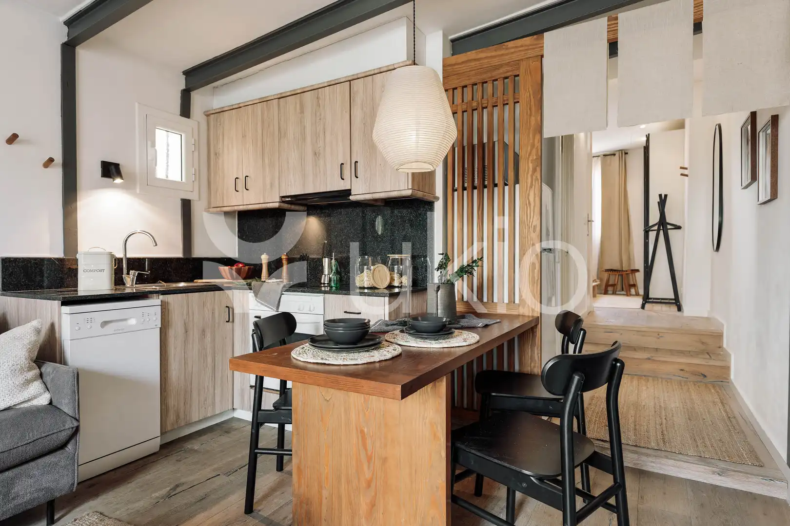 Kitchen of Attic for rent in Barcelona  with Air Conditioner, Heating and Parquet flooring