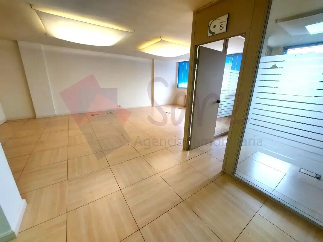 Office space with lift to rent in Centro, imagen 3