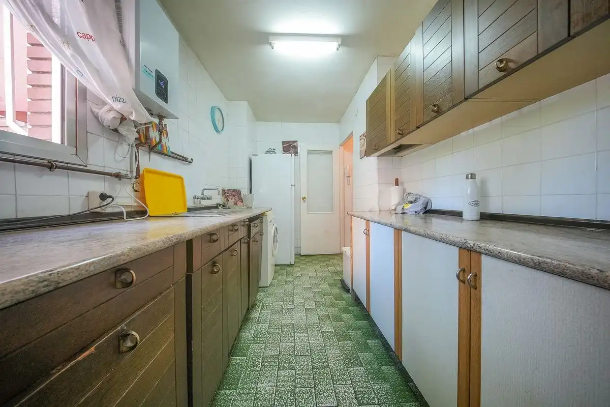 Kitchen of Ground floor for sale in Madrid  with Heating