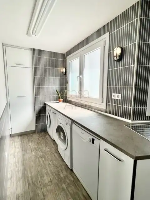 Cocina de Piso en venta en Bilbao  con Calefacción y Balcón