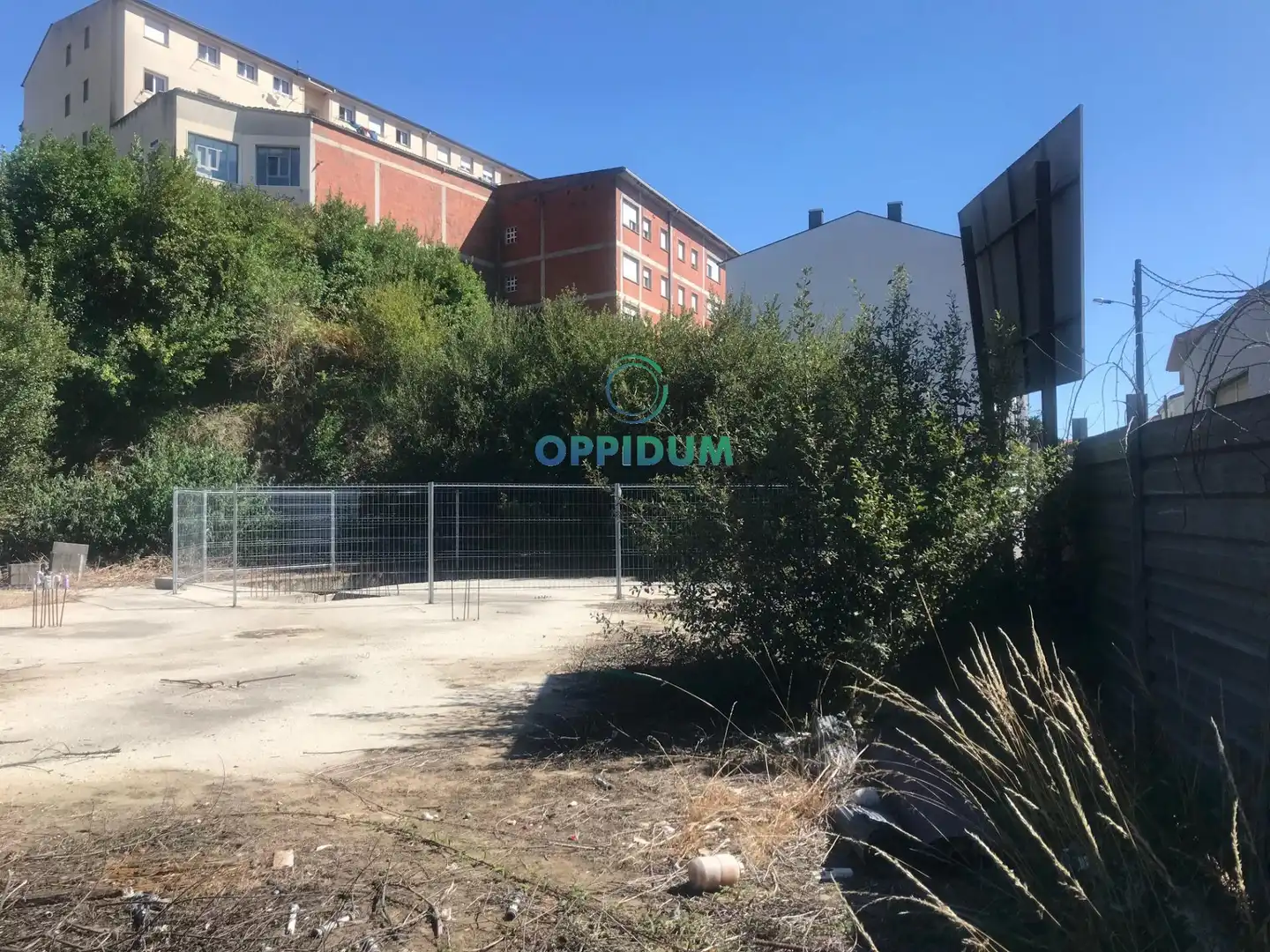 Residential for sale in Cee