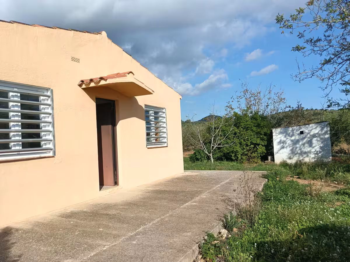 Finca rústica en venda