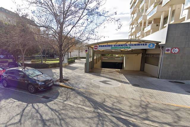 Garaje en Venta en Avinguda del General Avilés, 67 en Nou Campanar