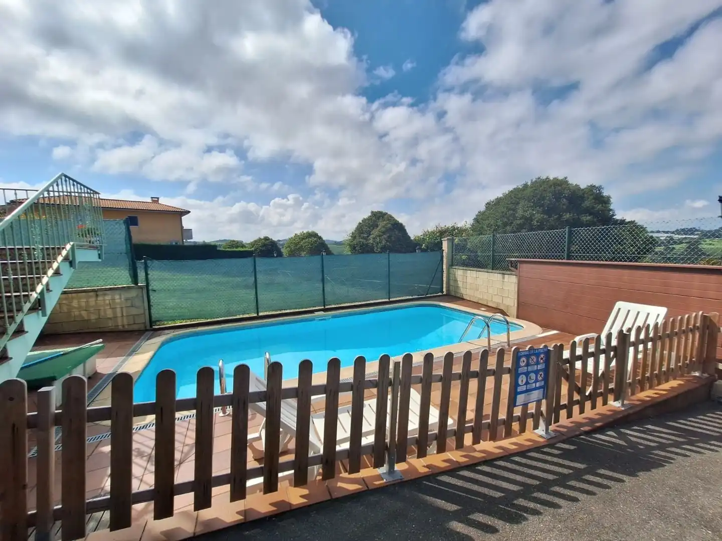 Piscina de Casa o xalet de lloguer en Carreño amb Calefacció, Jardí privat i Piscina