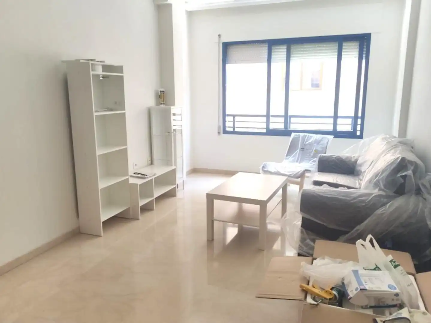 Sala d'estar de Apartament en venda en Ciudad Real amb Calefacció, Traster i Moblat