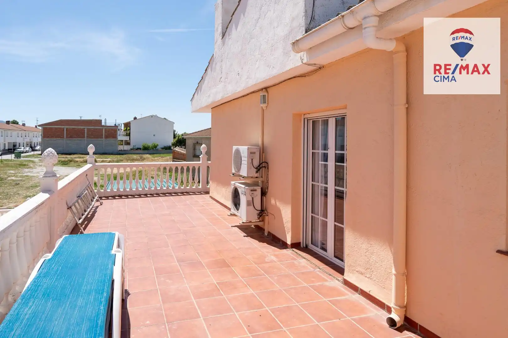 Terraza de Casa adosada en venta en Cuevas del Campo con Aire acondicionado, Calefacción y Terraza