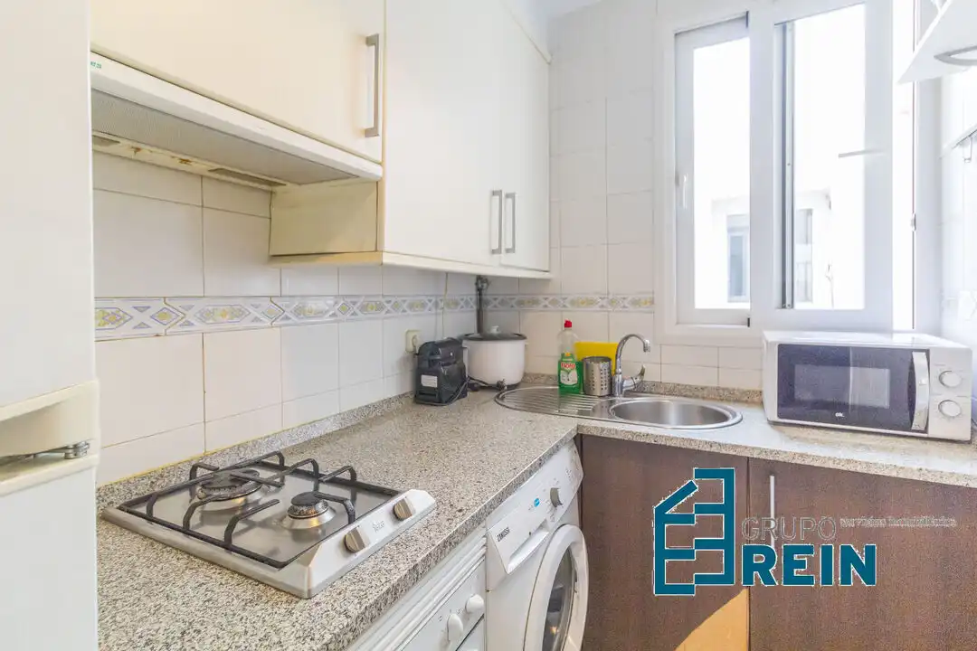 Küche von Wohnung zum Verkauf in Madrid mit Klimaanlage und Heizung