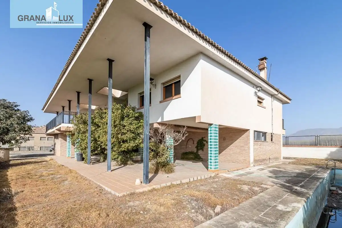 Casa rústica amb piscina en venda a Santa Fe, imagen 47