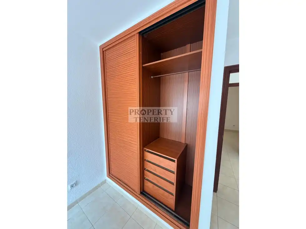 Dormitori de Apartament en venda en Arona