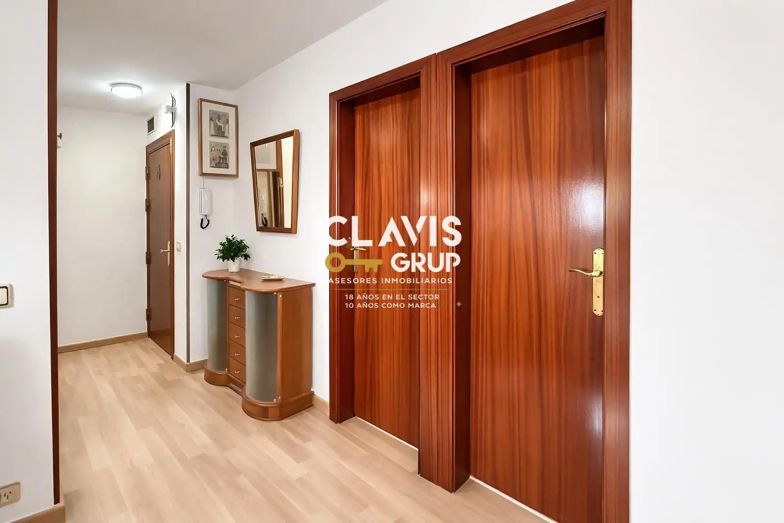 Flat for sale in La Trinitat Nova