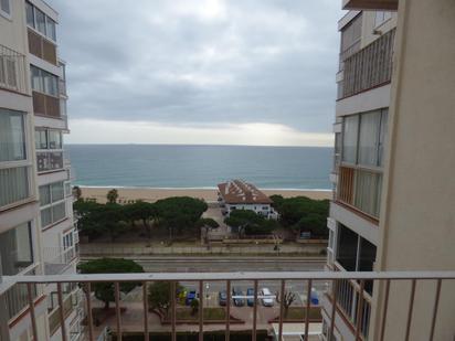 Dormitori de Apartament en venda en Malgrat de Mar amb Aire condicionat, Balcó i Piscina comunitària