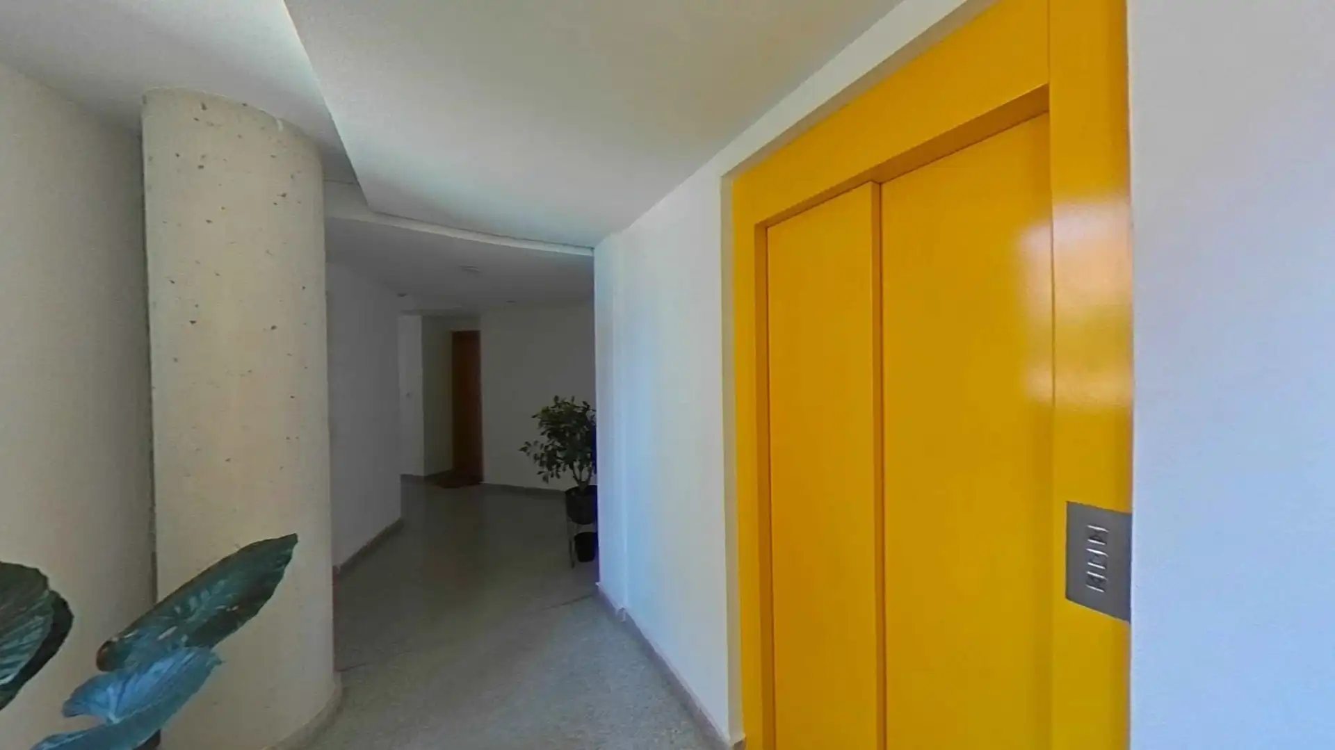 Piso en venta en Benidorm con Terraza y Balcón