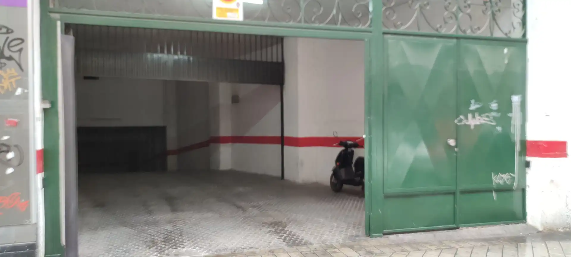 Garage for rent in Calle Sócrates, 9, Camino de Ronda