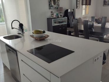 Appartamento con ascensore in vendita a Carrer de Castellitx 38