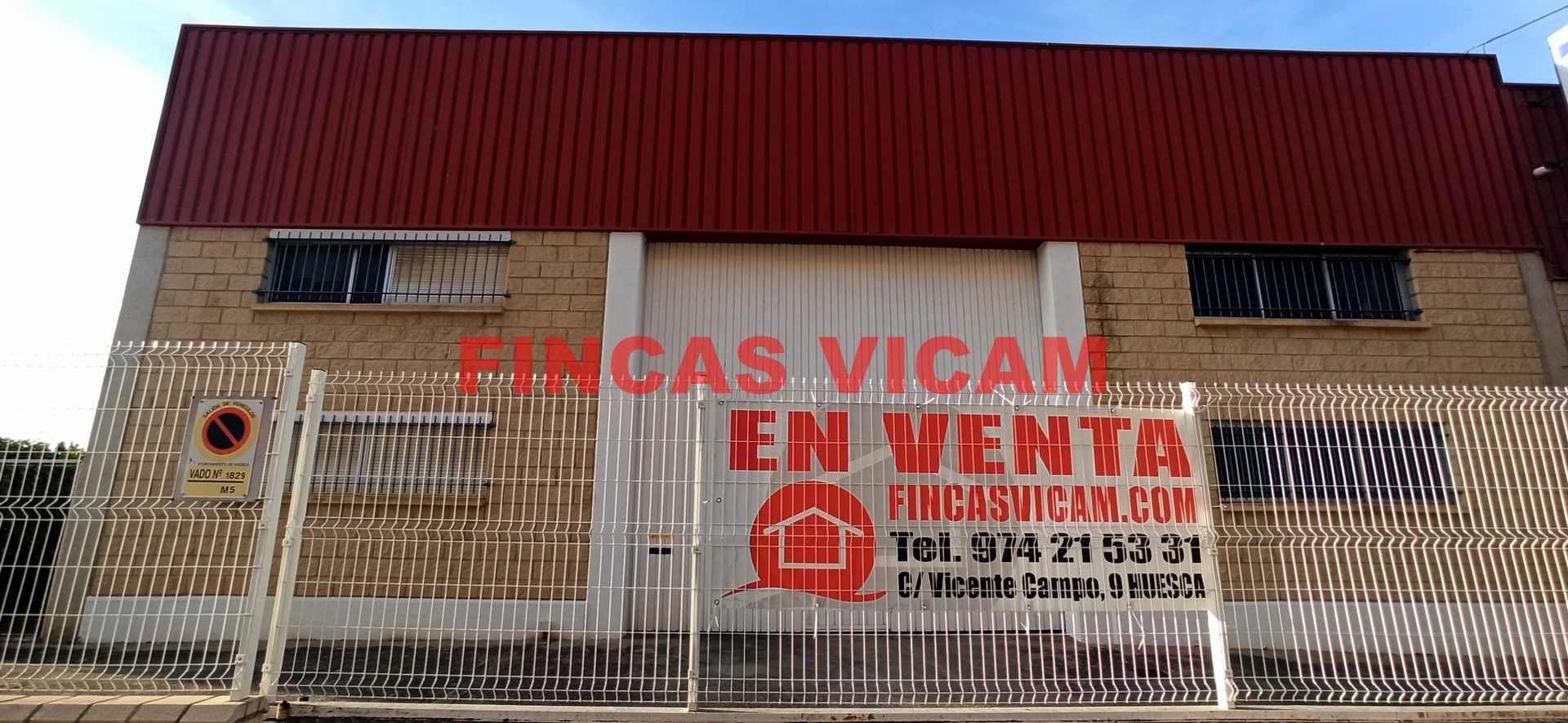 Nau industrial en venda en  Huesca Capital amb Calefacció i Alarma