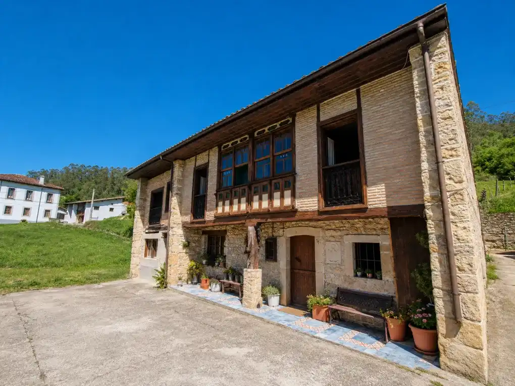 Exterior view of Houses for sale in Llanes  with Private garden, Terrace and Storage room